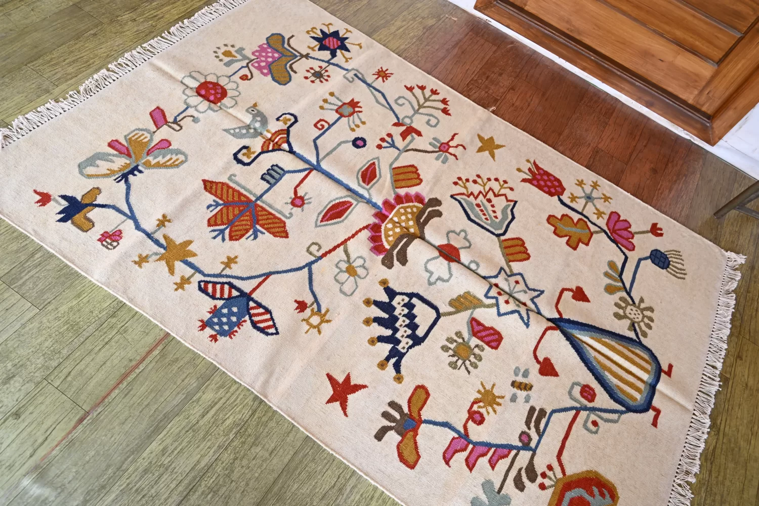floral area rugs beige Rugmoda