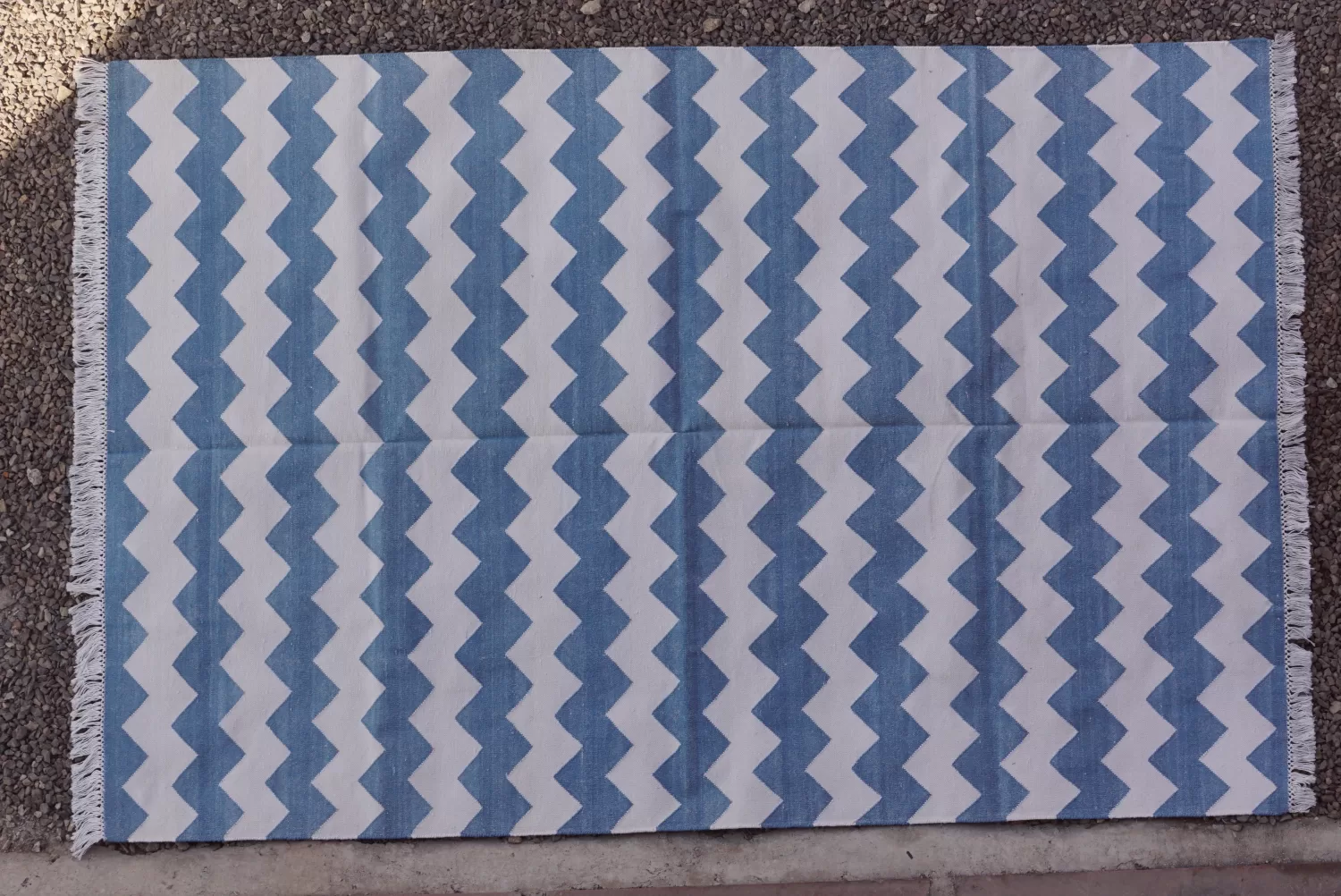 Blue & White Zigzag Chevron Cotton Area Rug 4x6 ft | Rugmoda - Main View cotton area rugs light blue Rugmoda