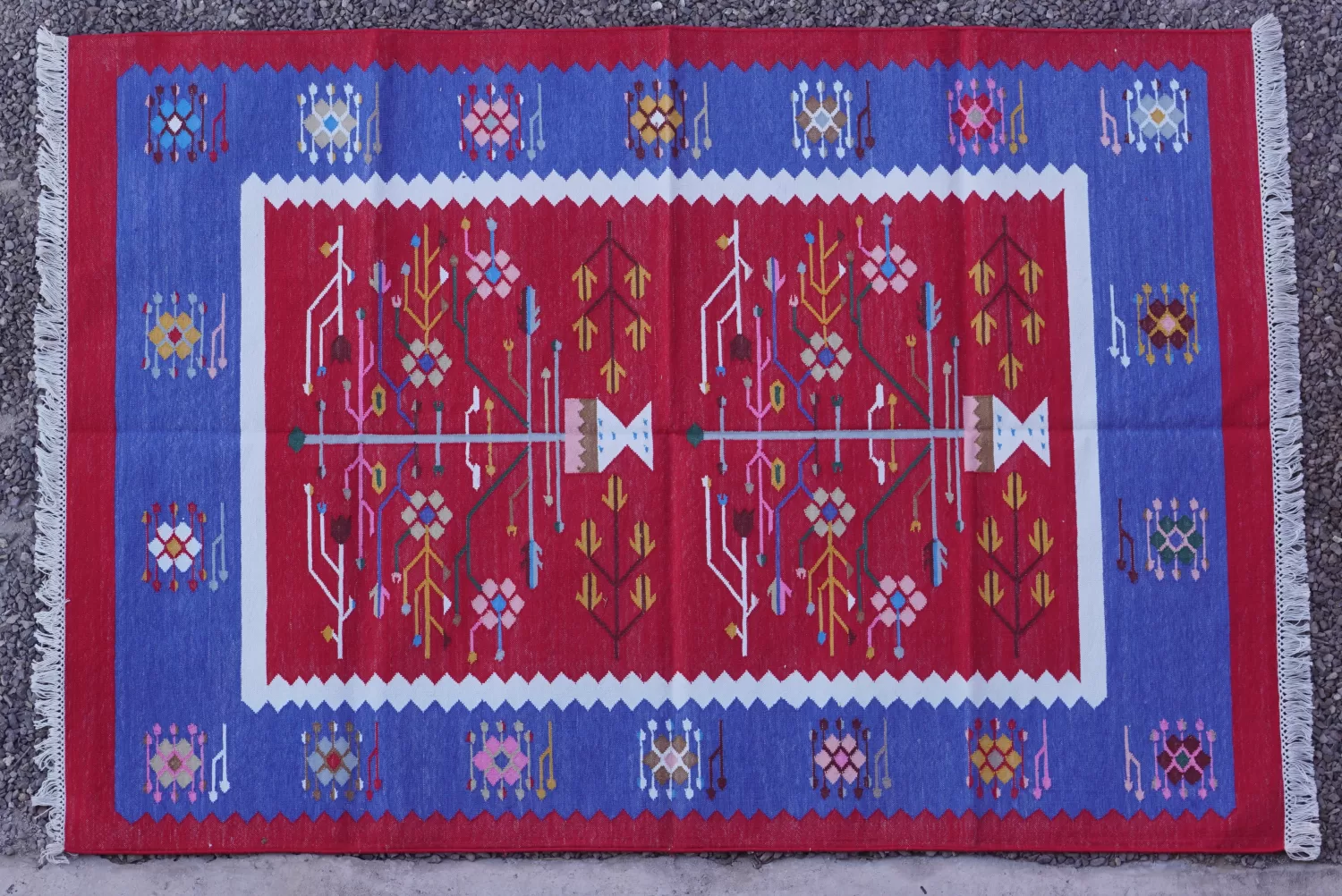 Colorful Tribal Folkloric Cotton Area Rug, Red Blue 4x6 ft | Rugmoda - Main View colorful area rugs red Rugmoda