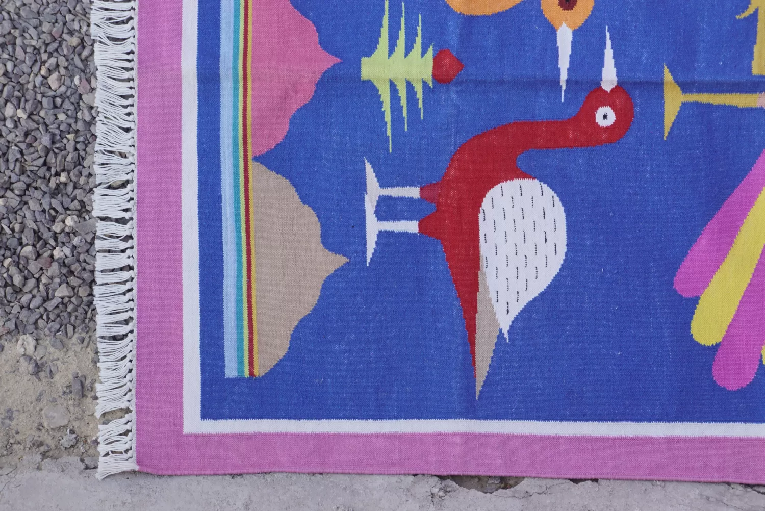 Abstract Bird & Tree Motif Colorful Area Rug, 3x5 ft | Rugmoda - Texture Detail blue cotton dhurrie rug flatweave texture