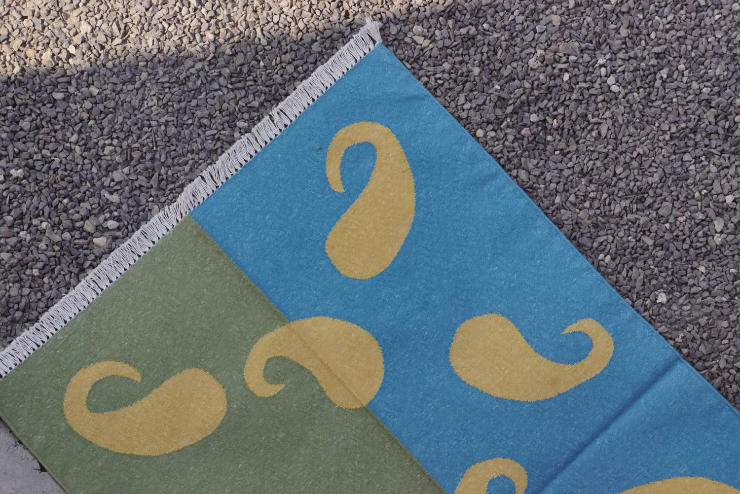 Split Color Paisley Flatweave Cotton Area Rug, Blue Green Yellow 3x5 ft | Rugmoda - Size Reference cotton dhurrie custom sizes made to order Rugmoda