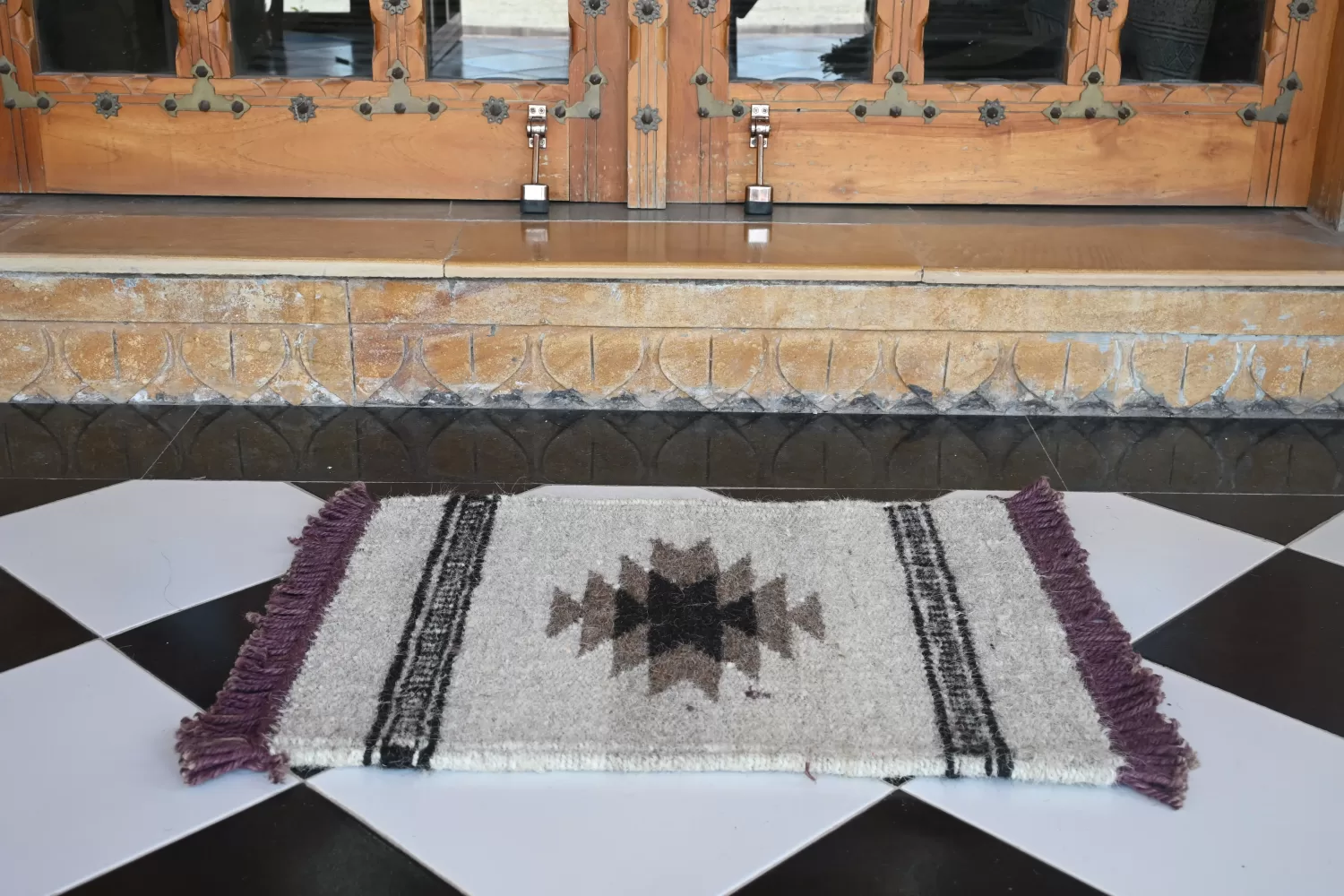 small area rugs light grey Rugmoda
