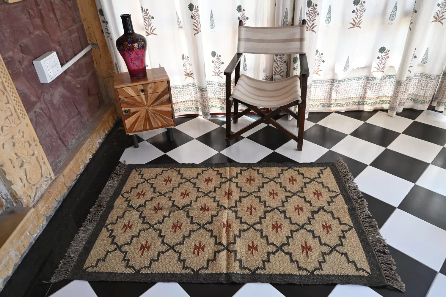 Geometric Stepped Diamond Washable Area Rugs Beige Grey Rust 3x5 ft | Rugmoda - Main View washable area rugs light beige Rugmoda