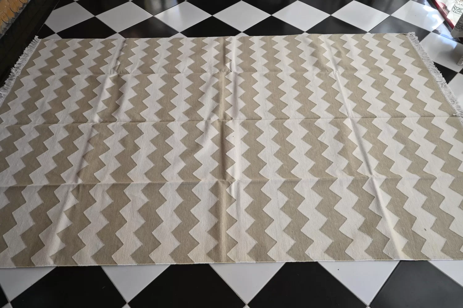 beige cotton dhurrie rug flatweave texture