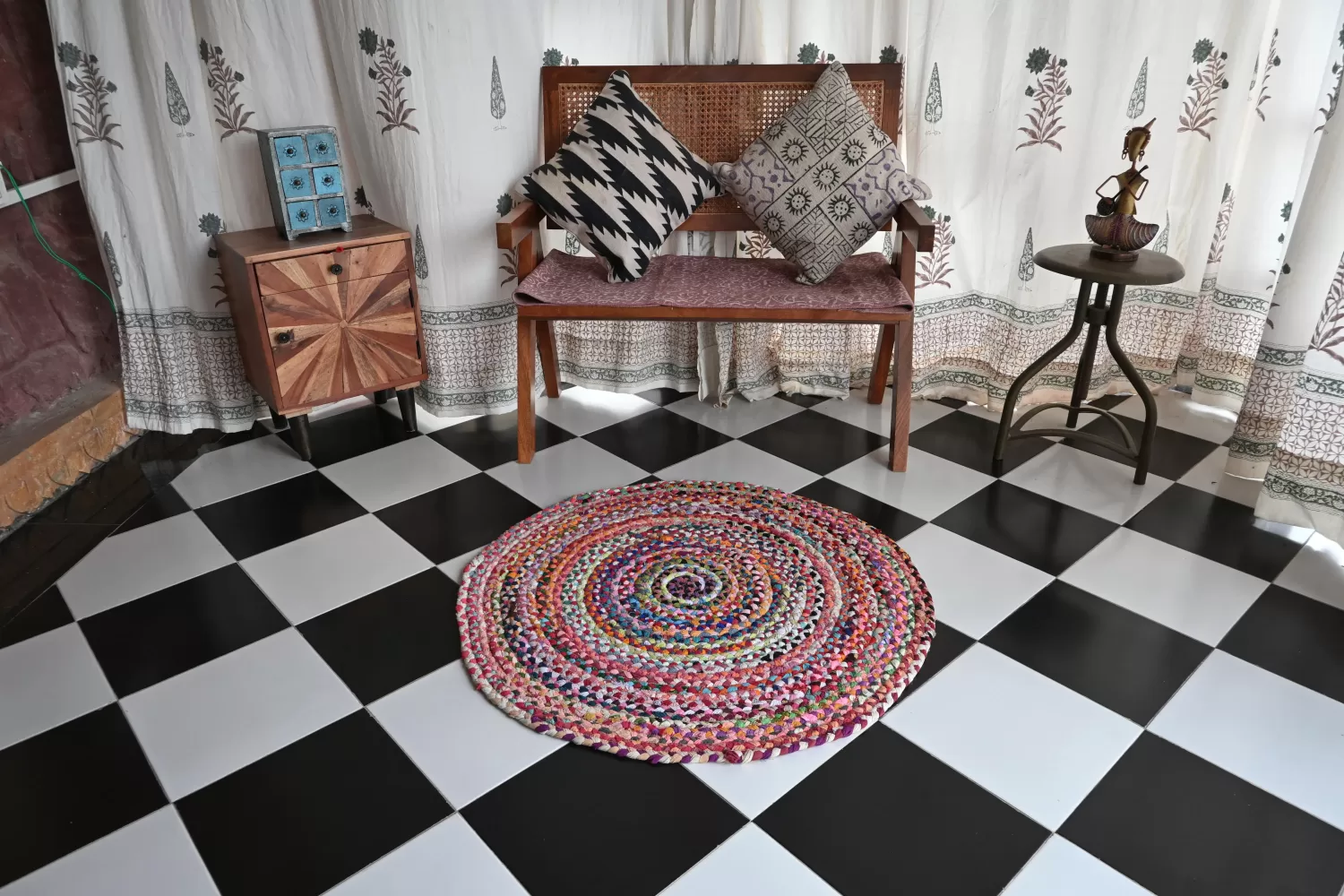 round area rugs multicolor Rugmoda